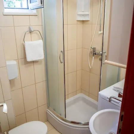 Zdravko * Rogoznica (Sibenik-Knin)