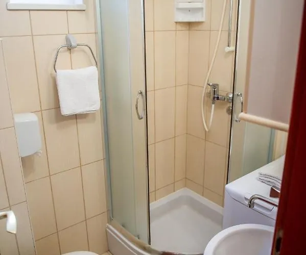 Zdravko * Rogoznica (Sibenik-Knin)